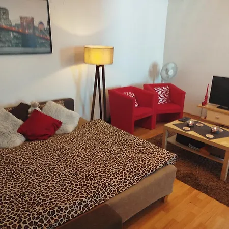 Apartment Pekny Na Kratkodoby Prenajom V Nitre *